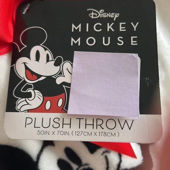 Disney Mickey Mouse Plush Throw - Picture 2 of 3